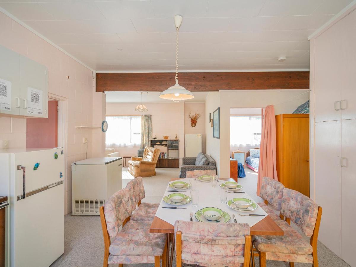 Cosy At Cooks - Cooks Beach Downstairs Unit מראה חיצוני תמונה