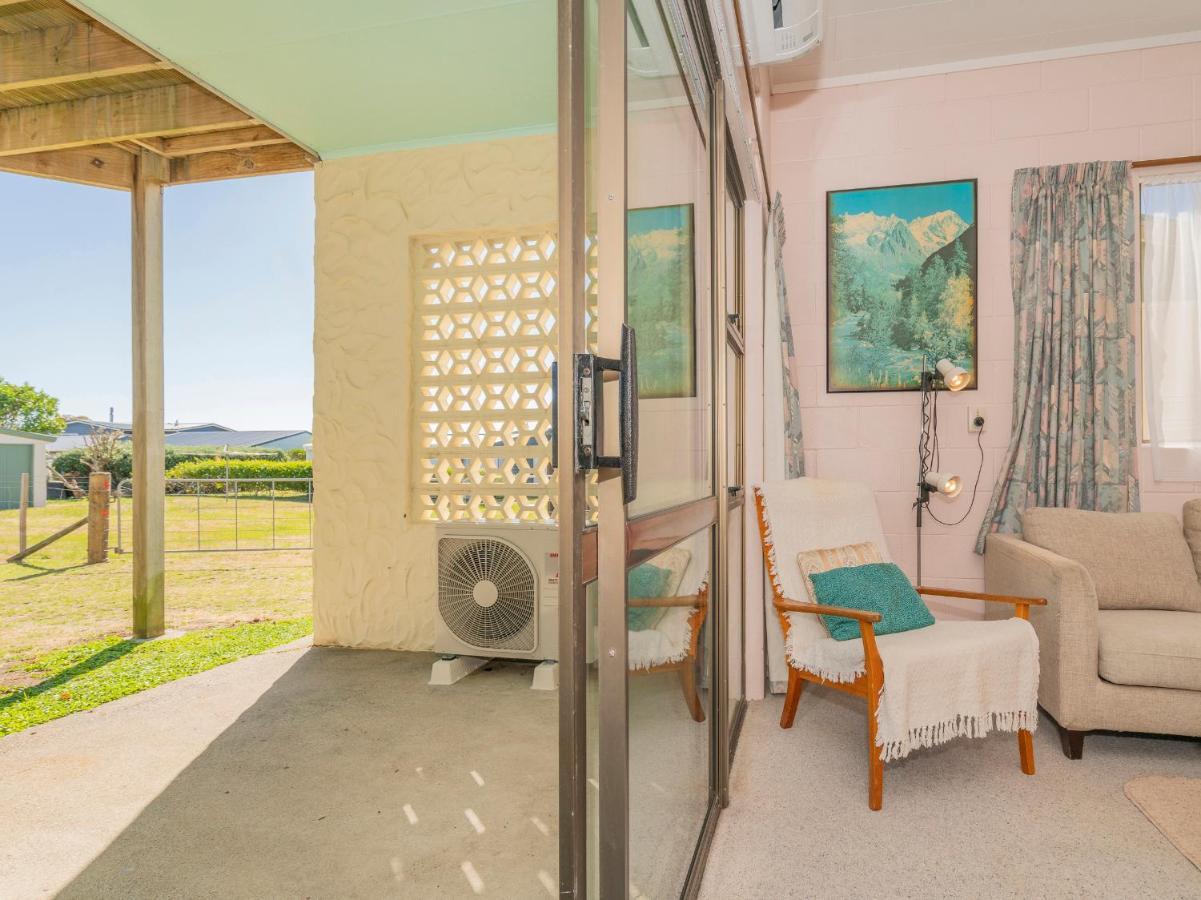 Cosy At Cooks - Cooks Beach Downstairs Unit מראה חיצוני תמונה